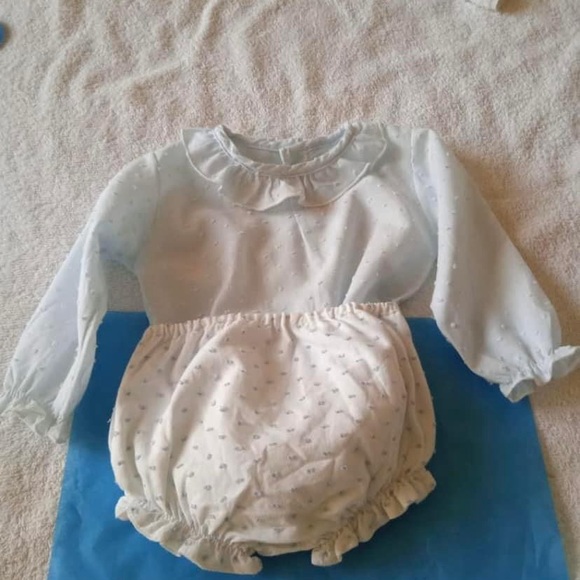 Baby Clothes!! High-end, made is Spain. Organic materials. NWT-NWOT-Pre-loved 🥰 - Picture 11 of 17